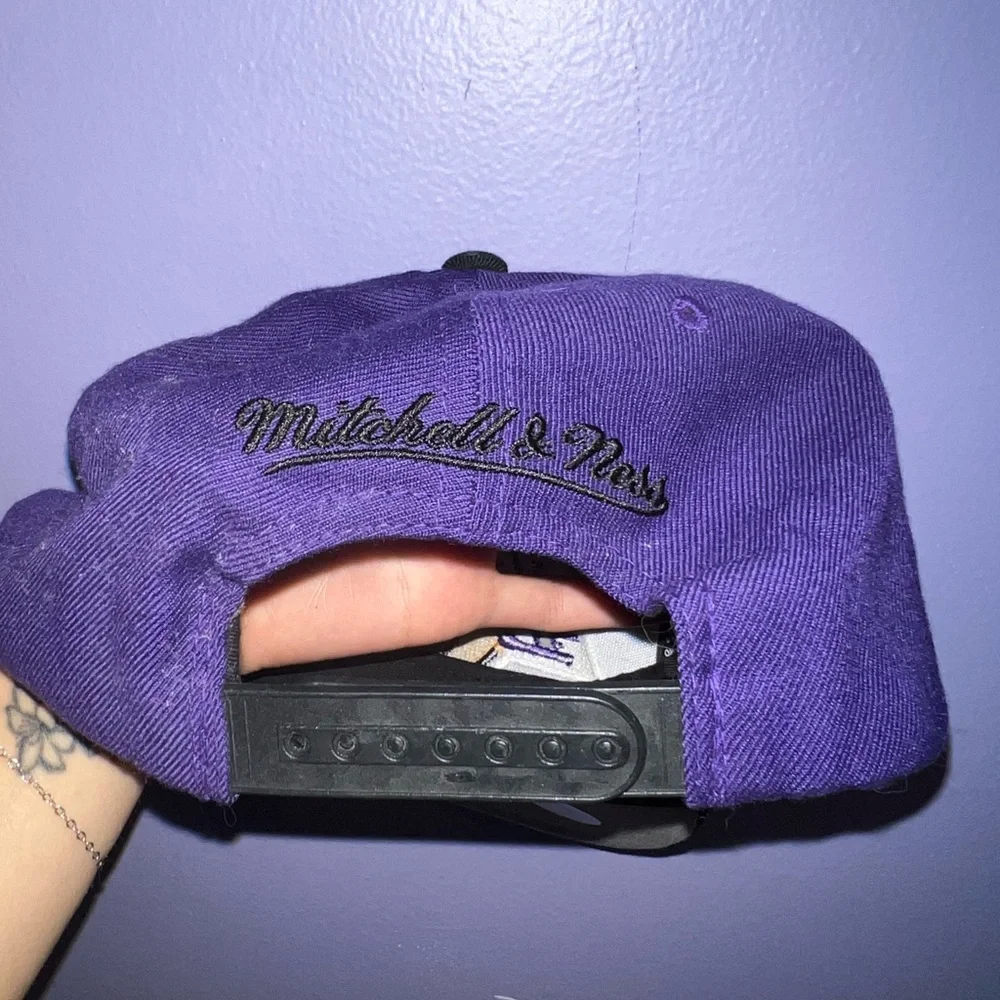 Hat - Picture 3 of 4